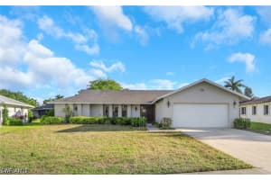 105 Montaubon Ct, Naples