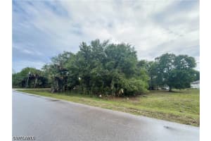 3636 32nd Avenue, Naples, FL 34117 - MLS#226013357