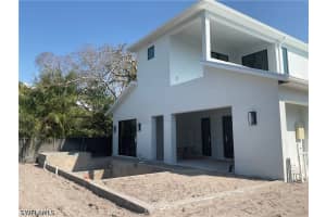 1009 29th Avenue, Naples, FL 34103 - MLS#226013360