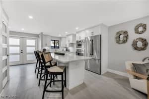 990 8th Street, Naples, FL 34102 - MLS#226013364