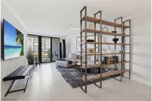 320 Seaview Court, Marco Island, FL 34145 - MLS#226013377