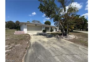 106 Lake Drive, Lehigh Acres, FL 33936 - MLS#226013379