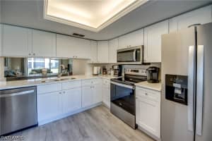 11110 Caravel Cir 110, Fort Myers