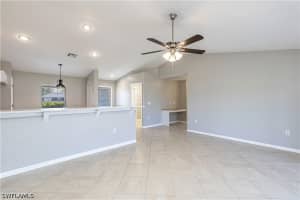 2904 5th Place, Cape Coral, FL 33993 - MLS#226013403