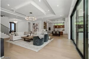 264 8th Avenue, Naples, FL 34102 - MLS#226013404