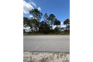  De Soto Boulevard, Naples, FL 34117 - MLS#226013405