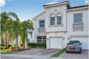 7005 Romana Way, Naples, FL 34119 - MLS#226013406