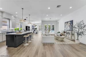 6132 Highwood Park Ln, Naples