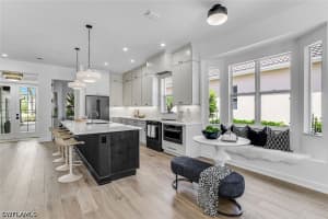 6132 Highwood Park Lane, Naples, FL 34110 - MLS#226013410