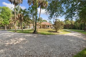 445 12th Avenue, Naples, FL 34120 - MLS#226013440