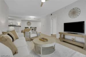 1835 Florida Club Circle, Naples, FL 34112 - MLS#226013445