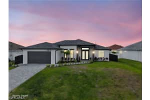 2015 Nw 21st St, Cape Coral