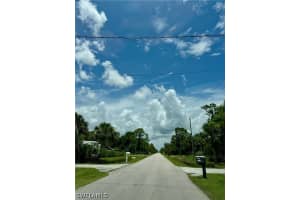  39th AVE NE, Naples, FL 34120 - MLS#226013496