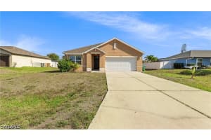 1111 41st Terrace, Cape Coral, FL 33914 - MLS#226013497