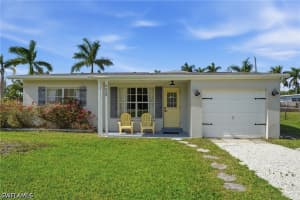 9920 Almetta Avenue, Fort Myers, FL 33919 - MLS#226013499