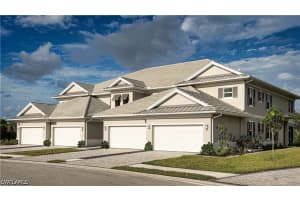 322 Indies Drive, Naples, FL 34114 - MLS#226013505