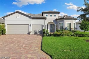 9124 Snowy Owl Way, Naples