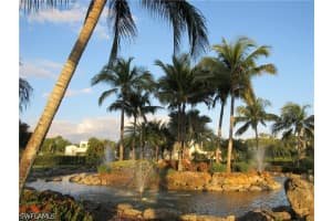 3323 Olympic Dr 716, Naples