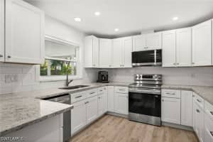 8324 Lagoon Road, Fort Myers Beach, FL 33931 - MLS#226013612