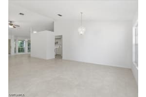 2305 Piccadilly Circus, Naples, FL 34112 - MLS#226013617