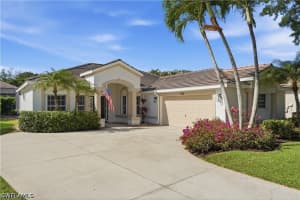 4356 Mistlethrush Ln, Naples