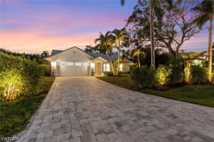 1200 Cypress Woods Dr, Naples