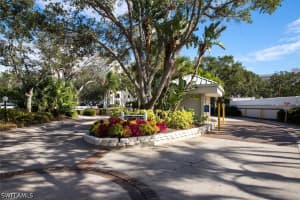 1324 Pasadena Avenue, South Pasadena, FL 33707 - MLS#226013649