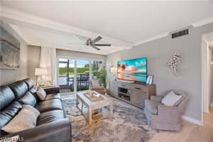 330 Kon Tiki Dr C7, Naples