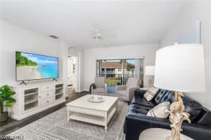 3009 Driftwood Way, Naples, FL 34109 - MLS#226013690