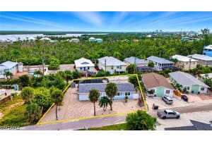 240 Fairweather Lane, Fort Myers Beach, FL 33931 - MLS#226013695
