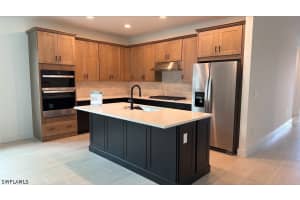 8775 Oceana Way, Naples