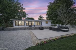 3461 Lakeview Drive, Naples, FL 34112 - MLS#226013714