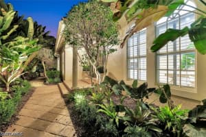 211 Via Napoli, Naples, FL 34105 - MLS#226013718