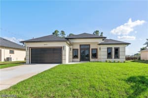 2815 19th St Sw, Lehigh Acres