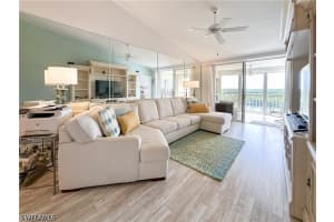 300 Horse Creek Drive, Naples, FL 34110 - MLS#226013748