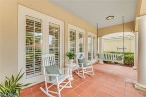 4796 Martinique Way, Naples, FL 34119 - MLS#226013756