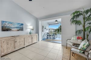 2110 Cay Lagoon Drive, Naples, FL 34109 - MLS#226013779