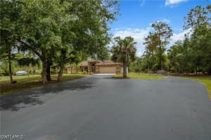 2910 2nd Street, Naples, FL 34120 - MLS#226013788