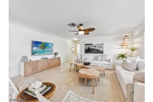 601 97th Avenue, Naples, FL 34108 - MLS#226013799