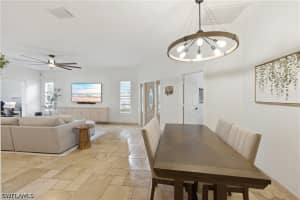 415 Crossfield Circle, Naples, FL 34104 - MLS#226013800