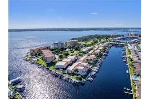 4105 19th Place, Cape Coral, FL 33904 - MLS#226013811