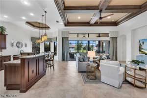 7296 Lantana Circle, Naples, FL 34119 - MLS#226013812