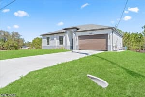 2507 15th Street, Lehigh Acres, FL 33972 - MLS#226013825