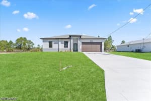 2507 15th Street, Lehigh Acres, FL 33972 - MLS#226013825