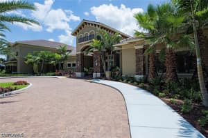 2724 Crystal Way, Naples, FL 34119 - MLS#226013854