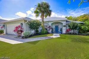 3700 Kent Dr, Naples