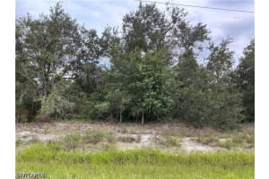 3102 51st Street, Lehigh Acres, FL 33971 - MLS#226013906