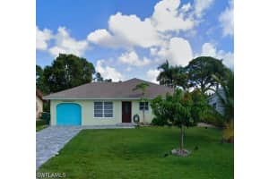 125 4th St, Bonita Springs