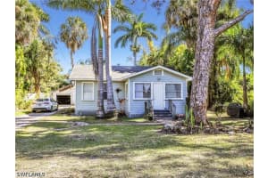 1132 River Rd, North Fort Myers