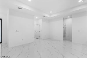 1630 17th Terrace, Cape Coral, FL 33909 - MLS#226013946